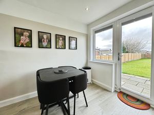 Dining Area- click for photo gallery